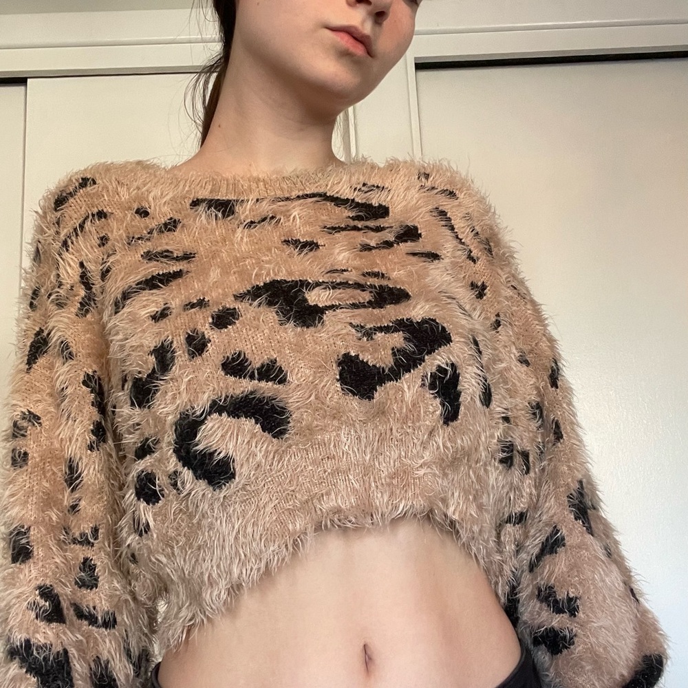 Cloud Ten Leopard Print Sweater - image 2
